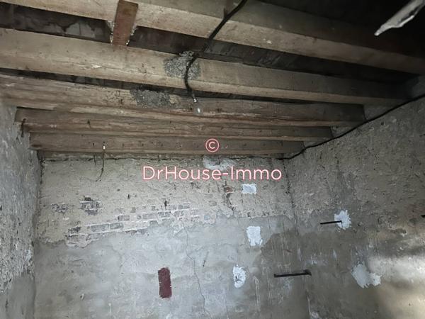 Immeuble à vendre 10 pièces de 250 m²