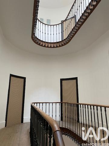 Immeuble à vendre 561 m² Sainte-Livrade-sur-Lot