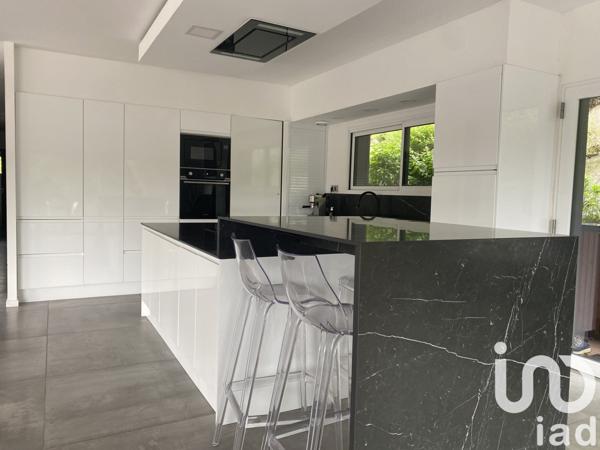 Maison 6 pièces de 180 m² à Plérin (22190)