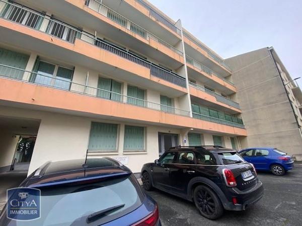 Appartement à louer 1 pièce 40.35m²