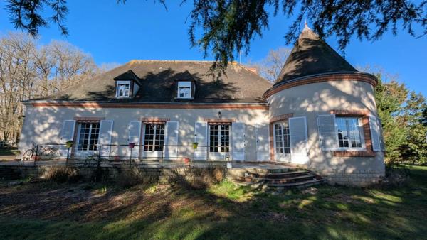 Vente Maison 10 pièces 262 m2 à Gien