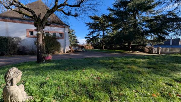 Vente Maison 10 pièces 262 m2 à Gien