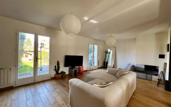 Maison à vendre    5 pièces • 81 m2 Champigny-sur-Marne