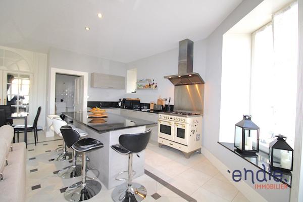 Appartement T2 (84 m² Carrez)  à MORTEAU