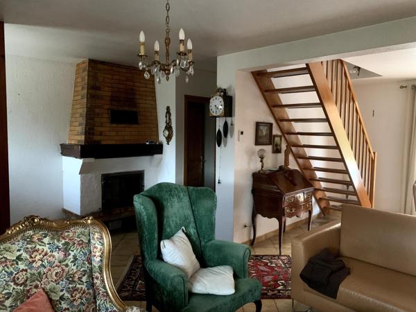 Jolie maison avec piscine