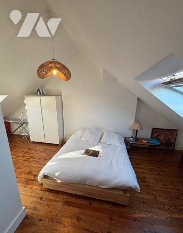 Lorient Merville , Maison rénovée- 86m2 hab - patio