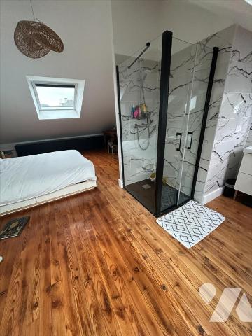 Lorient Merville , Maison rénovée- 86m2 hab - patio