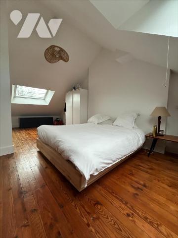 Lorient Merville , Maison rénovée- 86m2 hab - patio