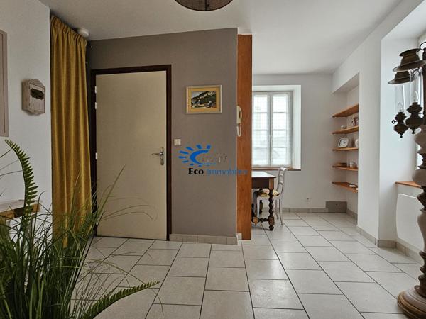 APPARTEMENT T1BIS MEUBLÉ - SAINT-ROGATIEN  Saint rogatien