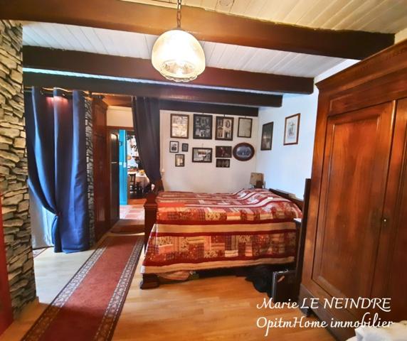 À vendre – Maison en pierre au charme atypique à Plouray (56)