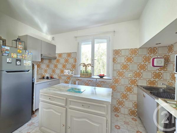 Maison à vendre  10 pièces - 450 m2 SIX FOURS LES PLAGES - 83