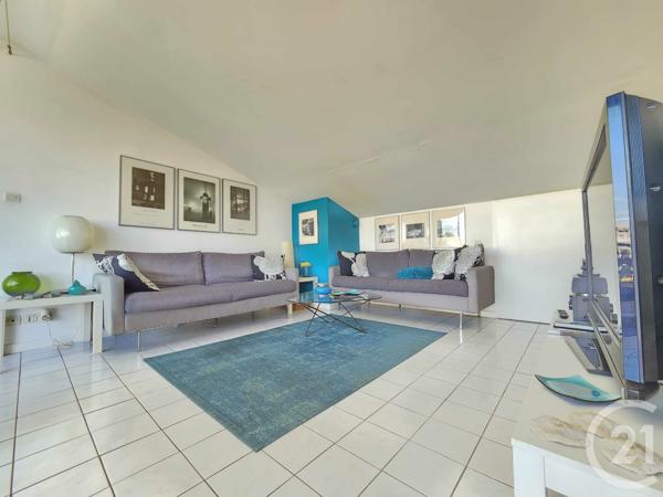 Maison à vendre  10 pièces - 450 m2 SIX FOURS LES PLAGES - 83