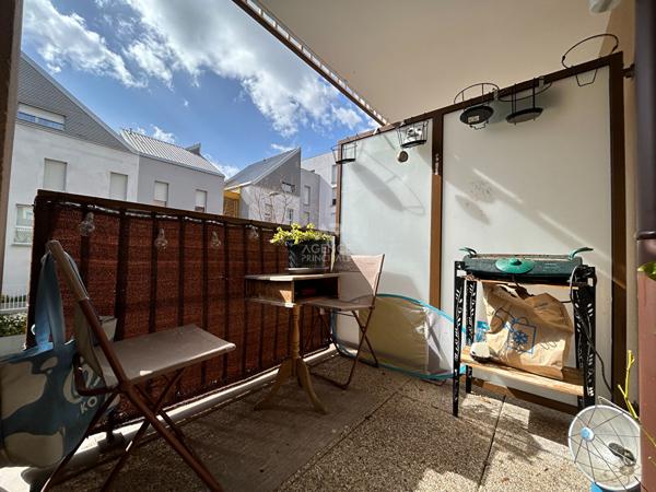 Appartement Carrieres Sous Poissy 2 pièce(s) 41.61 m2 Loyer 900 €/mois charges comprises **  - Référence  9406