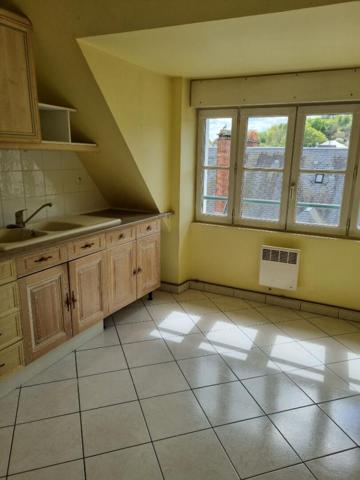 BEL APPARTEMENT AU CENTRE DE VENDOME