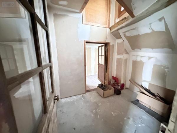 Immeuble à vendre à Azay-le-Rideau dans l'Indre-et-Loire (37190), ref : 37072-650