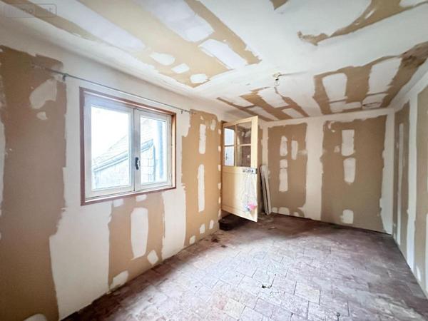 Immeuble à vendre à Azay-le-Rideau dans l'Indre-et-Loire (37190), ref : 37072-650