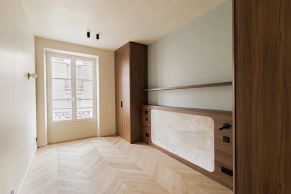 Appartement Paris 9e - ESTIENNE D'ORVES / BLANCHE