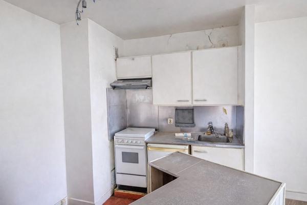 À vendre : Studio à Paris 20 - 31.6m²