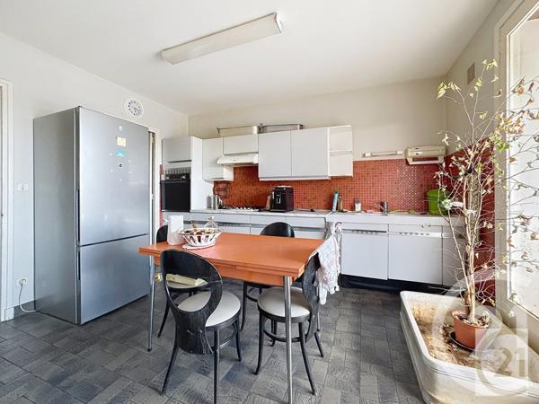 Appartement F4 à vendre  4 pièces - 125,92 m2 NANTES - 44