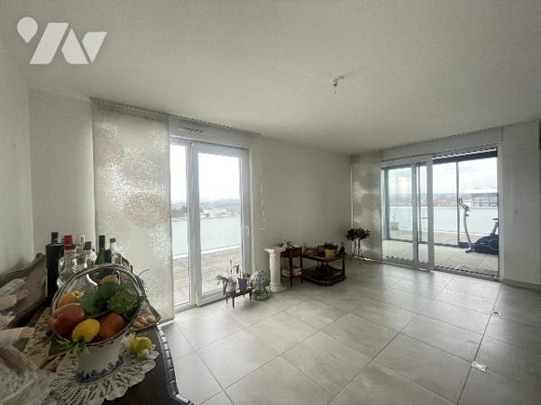 Appartement 3 pièces avec magnifique terrasse de 49m²