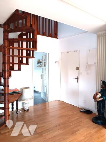 Appartement T4 bis en duplex sur LONS LE SAUNIER.