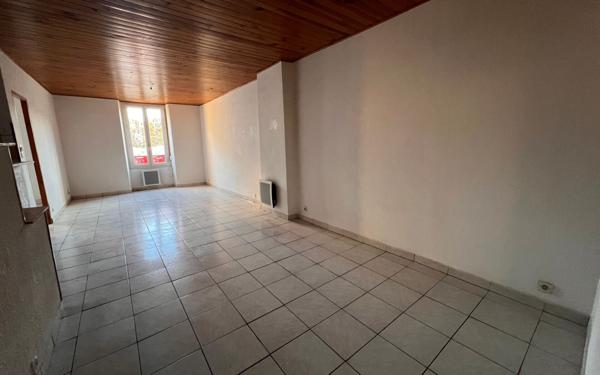 Appartement à louer    4 pièces •  Rive-de-Gier