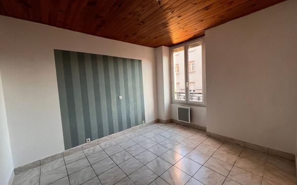 Appartement à louer    4 pièces •  Rive-de-Gier
