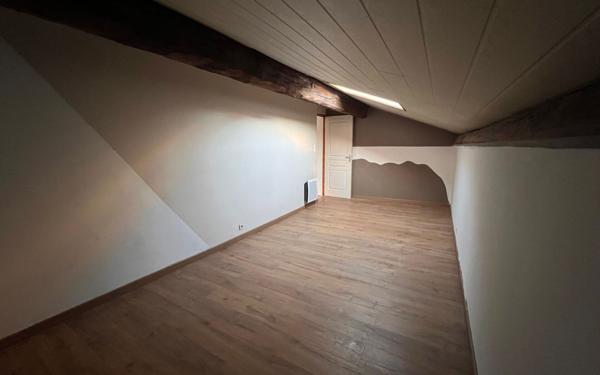 Appartement à louer    4 pièces •  Rive-de-Gier