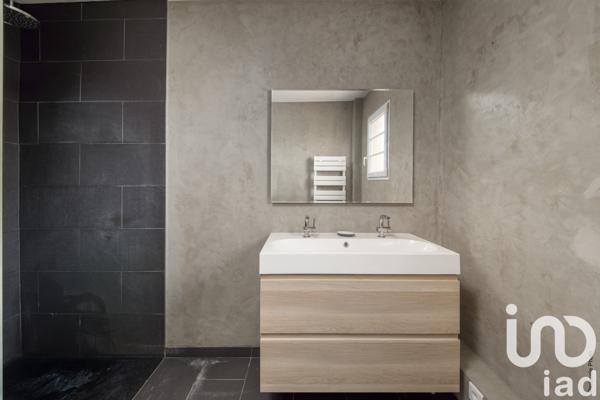 Maison 4 pièces de 81 m² à Castelginest (31780)