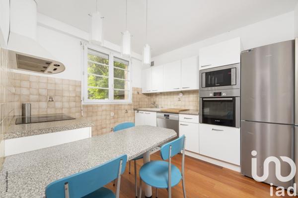 Maison 4 pièces de 81 m² à Castelginest (31780)