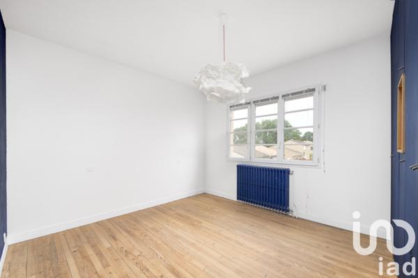 Maison 4 pièces de 81 m² à Castelginest (31780)