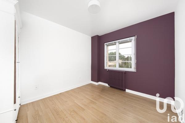 Maison 4 pièces de 81 m² à Castelginest (31780)