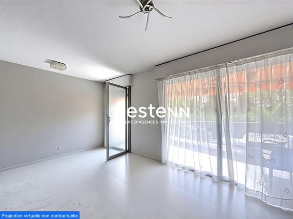 Vallauris T3 52 m2 - jardin 48 m² - parking - cave - piscine