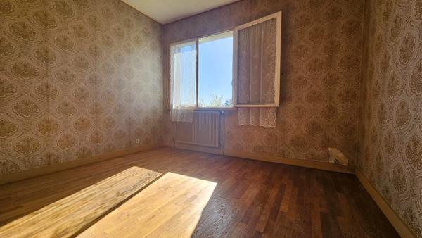 Maison à vendre 6 pièces SAINT BENOIT (86), 115 m².