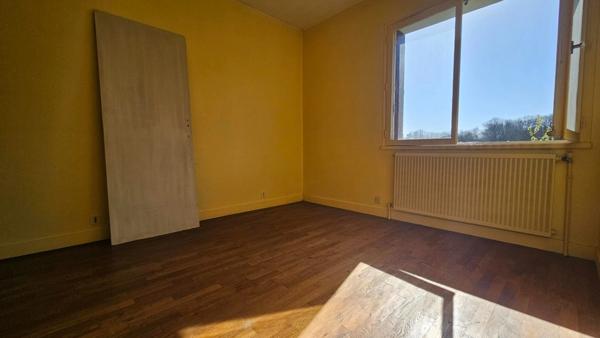 Maison à vendre 6 pièces SAINT BENOIT (86), 115 m².