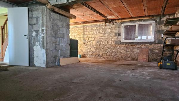 Maison à vendre 6 pièces SAINT BENOIT (86), 115 m².