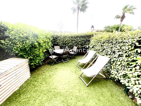 Appartement à SANARY-SUR-MER, 83110 - 1 pièce 34m²