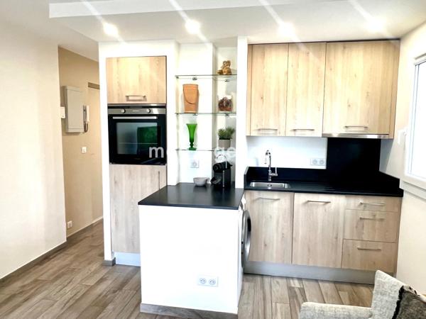 Appartement à SANARY-SUR-MER, 83110 - 1 pièce 34m²