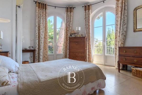 Le Lavandou, Maison 6 Chambres -  207 m² à vendre