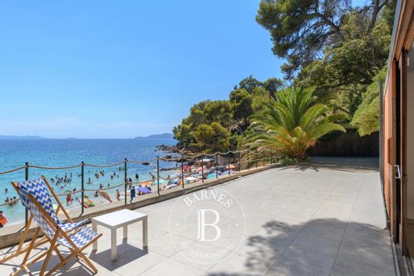 Le Lavandou, Maison 6 Chambres -  207 m² à vendre