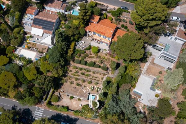 Le Lavandou, Maison 6 Chambres -  207 m² à vendre