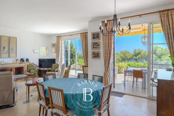 Le Lavandou, Maison 6 Chambres -  207 m² à vendre