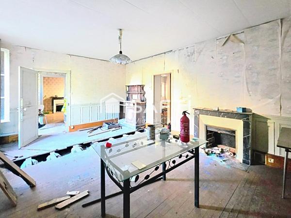 Cosne Cours sur Loire, maison de 96 m² à rénover EN VENTE AUX ENCHERES.