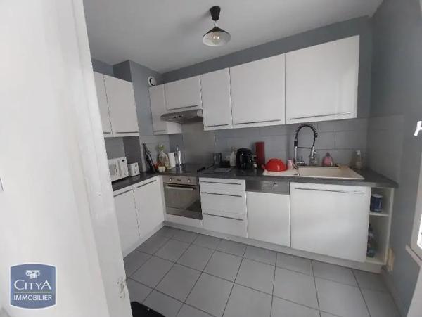 Appartement à louer 2 pièces 56.03m² Pau (64000)