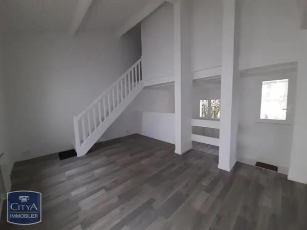 Maison à louer 4 pièces 100.5m² Agen (47000)