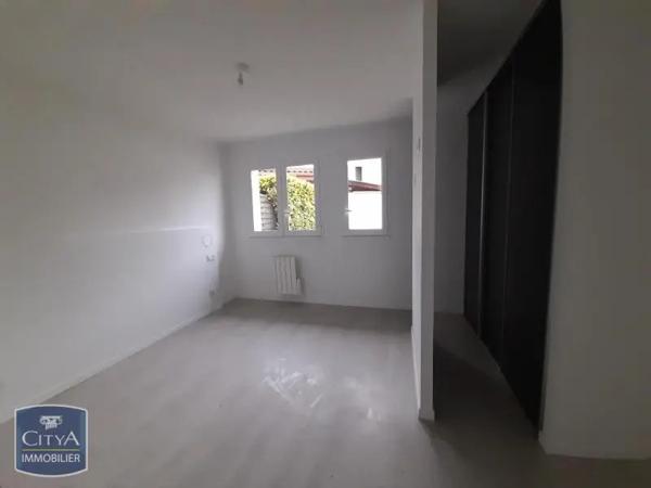 Maison à louer 4 pièces 100.5m² Agen (47000)