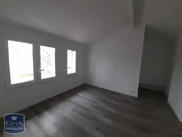Maison à louer 4 pièces 100.5m² Agen (47000)