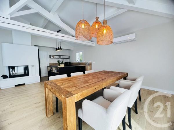 Maison à vendre  5 pièces - 160,42 m 2   FOURAS  - 17