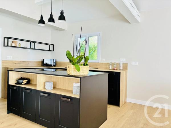 Maison à vendre  5 pièces - 160,42 m 2   FOURAS  - 17