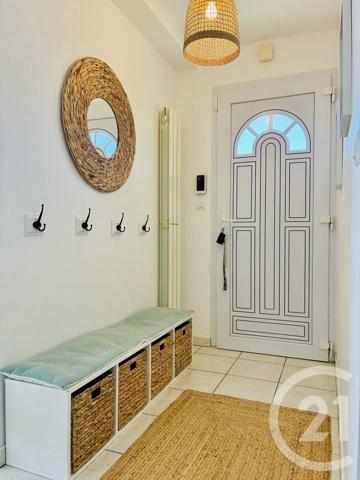 Maison à vendre  5 pièces - 160,42 m 2   FOURAS  - 17